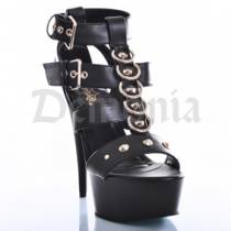 OPEN SHOES WITH RINGS