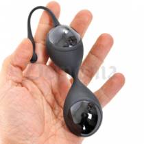 SCHWARZE GEISHA-KUGELN