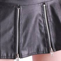 MINI JUPE EN SIMILI CUIR