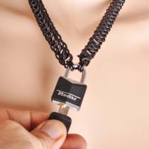 BLACK CHAINMAIL NECKLACE + PADLOCK