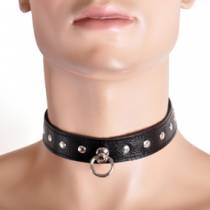 COLLAR DE CUERO + TACHUELAS HOMBRE