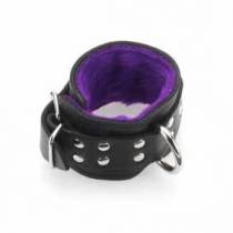 MENOTTES EN CUIR NOIR