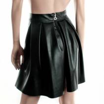 FALDA SKATER DE POLIPIEL