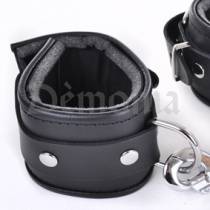 MENOTTES CUIR + DOUBLE MOUSQUETON