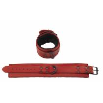 RED LEATHER PEGS