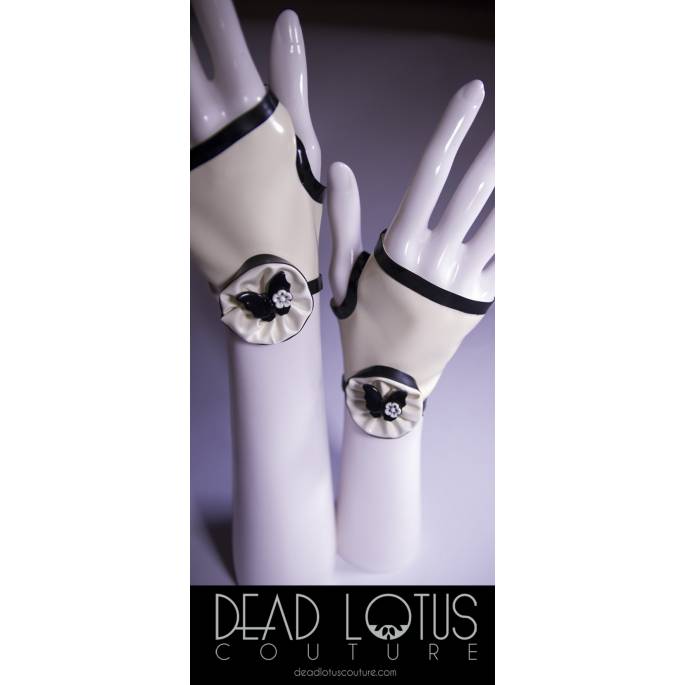 MITAINES LATEX COURTES "BAT" BY DEADLOTUS