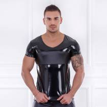 T-SHIRT MAEL VINYLE ET LAQUE