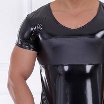 T-SHIRT MAEL VINYL UND LACK