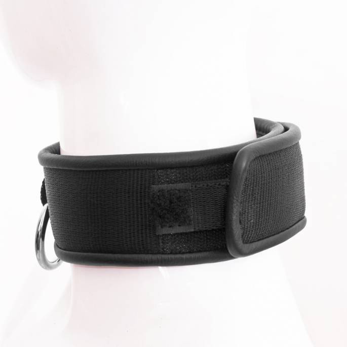 COLLIER NYLON ET CUIR NOIR + ANNEAU