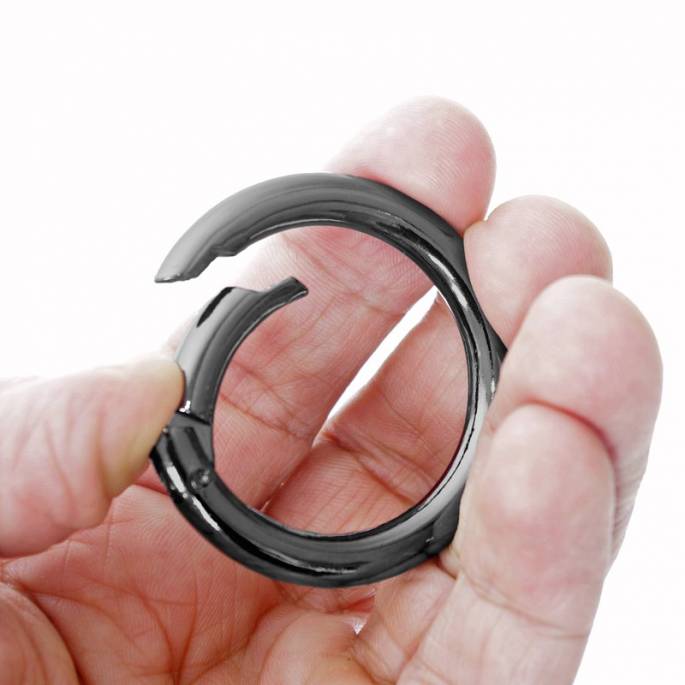 KARABINERHAKEN RING SCHWARZ D: 35MM