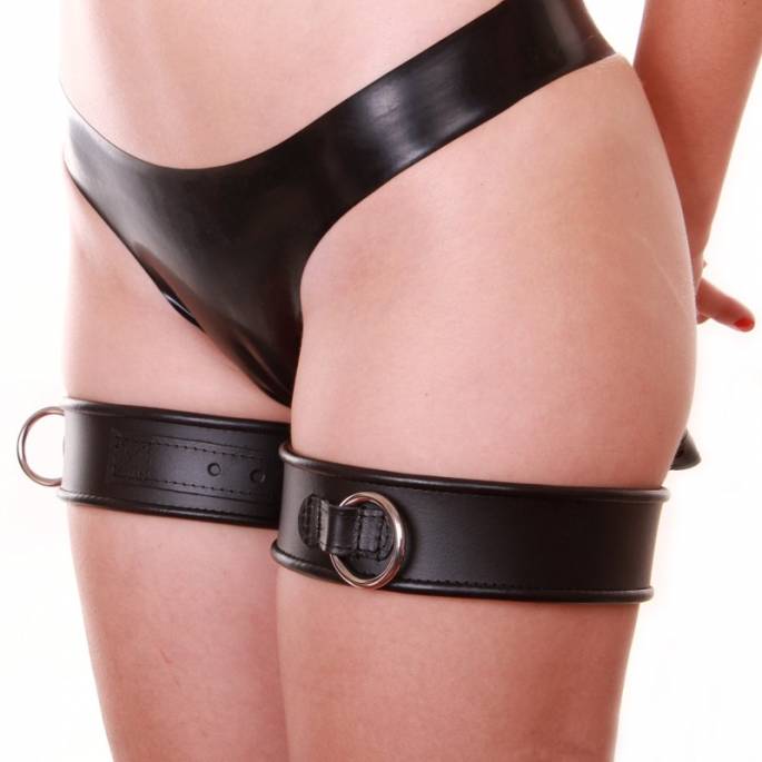 MENOTTES DE CUISSE + ANNEAU