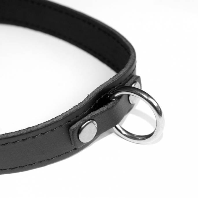 HALSBAND AUS FEINEM LEDER SCHWARZ + RING