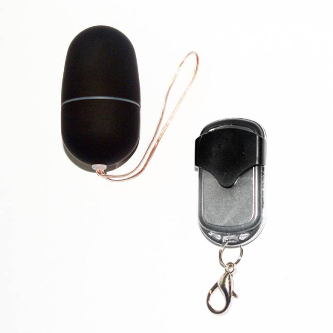 VIBRIERENDES EI SCHWARZ SHOTS TOYS