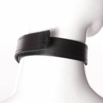 COLLIER CUIR NOIR ANNEAU ET FERMOIR