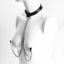 SCHWARZES LEDERHALSBAND + BRUSTKLAMMERN