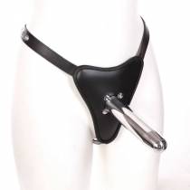 LEDERGESCHIRR METALLDILDO + INTEGRIERTER PLUG