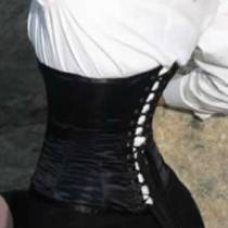 SERRE TAILLE COURT SATIN NOIR