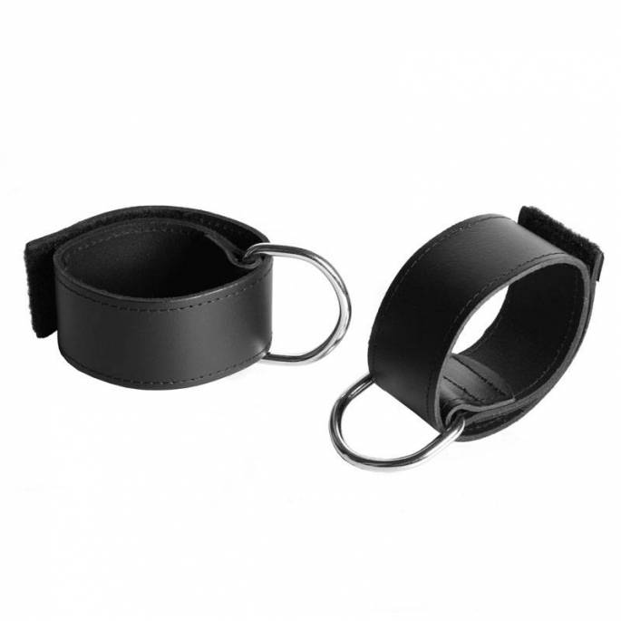 LEATHER PEGS BIG RING