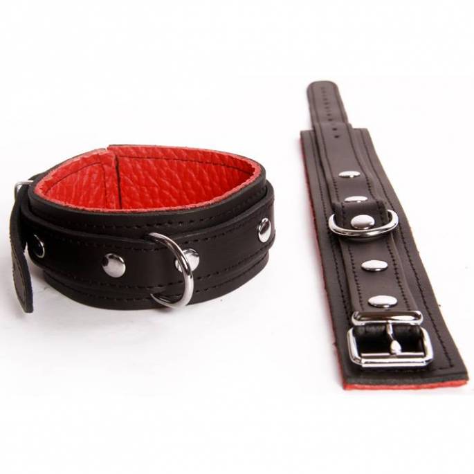 KNÖCHELSCHÜTZER LEDER SCHWARZ UND ROT FIN BASIC