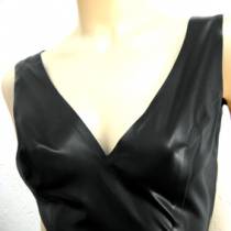 VESTIDO LARGO DE LATEX NEGRO