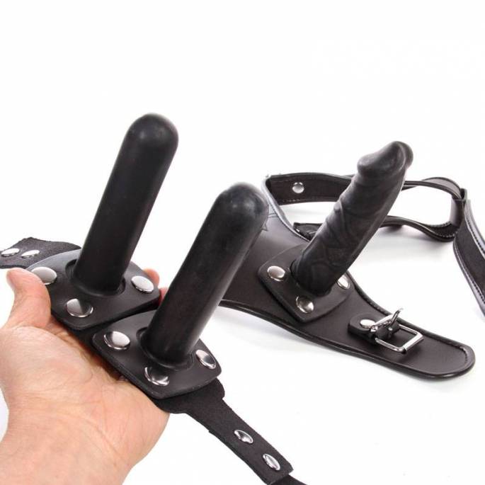 HARNESS DILDO LEDERGÜRTEL + 3 ABNEHMBARE DILDOS