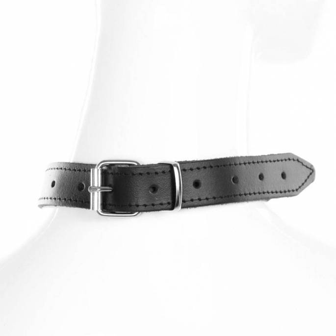 HALSBAND AUS FEINEM LEDER + RING