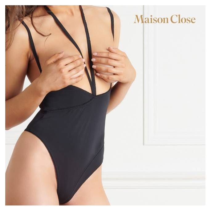 LE PETIT SECRET BODY STRING SEINS NUS