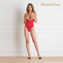 LE PETIT SECRET BODY STRING SEINS NUS ROUGE