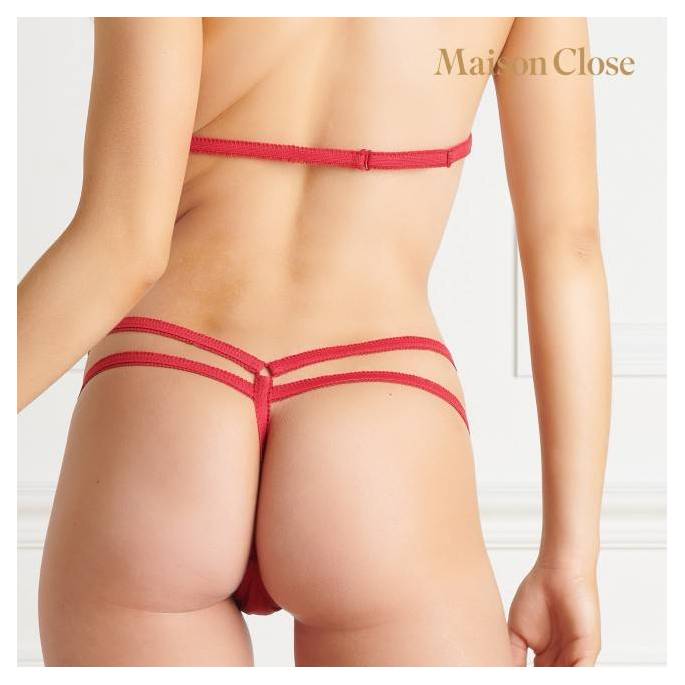 LE PETIT SECRET - HARNAIS ET STRING ROUGE