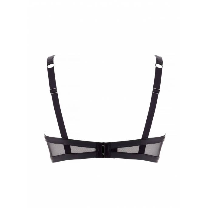 DUNKELKAMMER SG NACKTE BRÜSTE