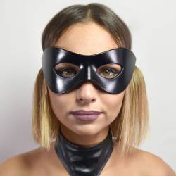 Masken und W&ouml;lfe