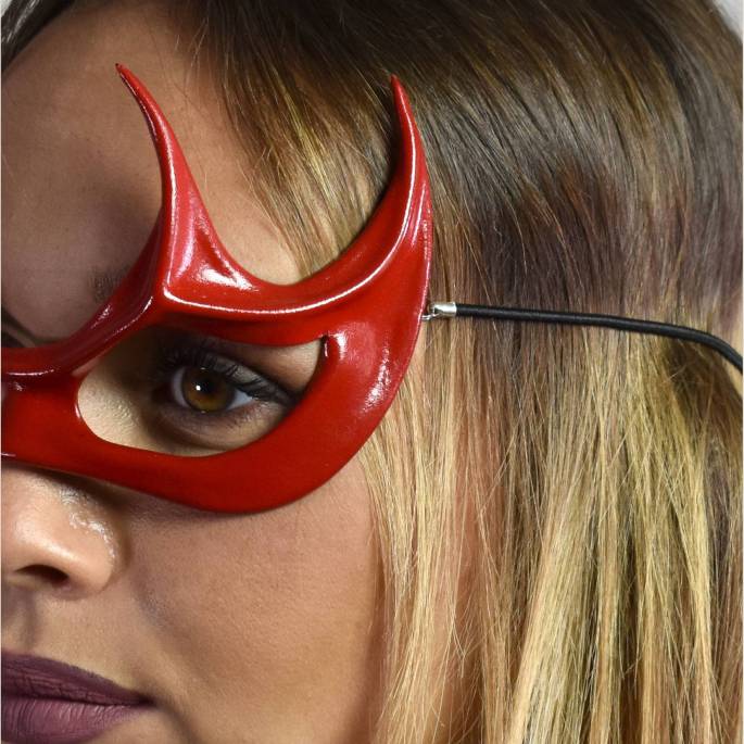 MASQUE CUIR FLAMME ROUGE