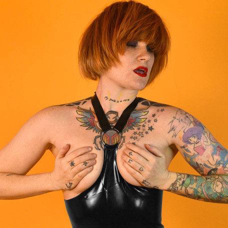 ROBE LATEX NOIRE SPANKING