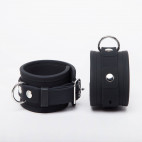 PADLOCKABLE SILICONE HANDCUFFS