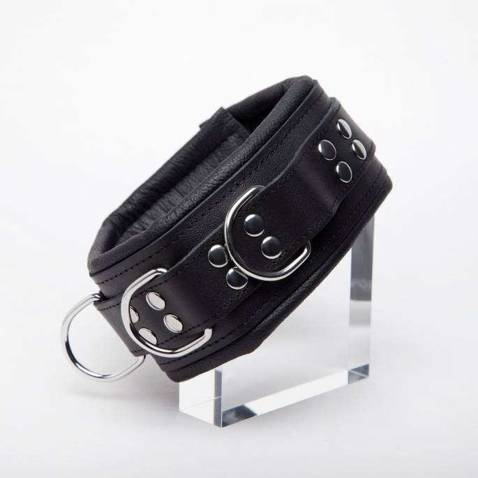 COLLAR DE CUERO NEGRO 8 CM