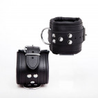 BLACK LEATHER HANDCUFFS