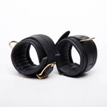 MENOTTES CUIR ANNEAU DORE