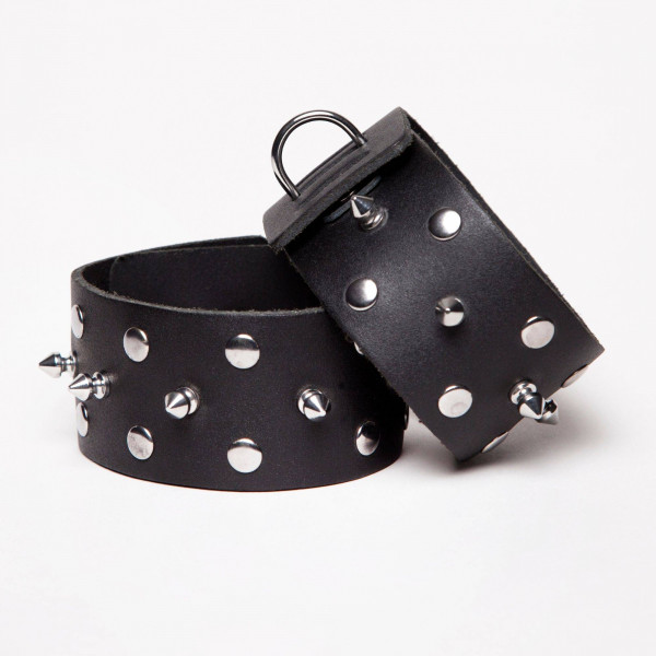 PADLOCKABLE LEATHER ANKLE CUFFS