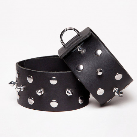 PADLOCKABLE LEATHER ANKLE CUFFS