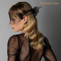 TÜLLMASKE - DIE GEHEIMNISVOLLE