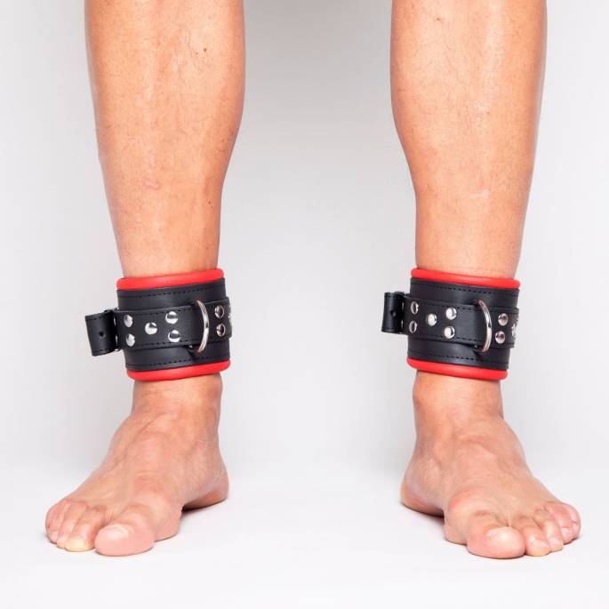 BLACK AND RED LEATHER ANKLE CUFFS
