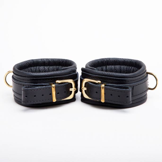 CHEVILLERES CUIR NOIR ANNEAU DORE