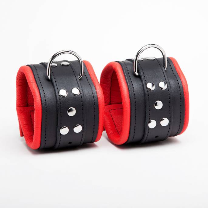 POLSINI IN PELLE NERA E ROSSA