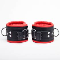 BLACK AND RED LEATHER ANKLE CUFFS