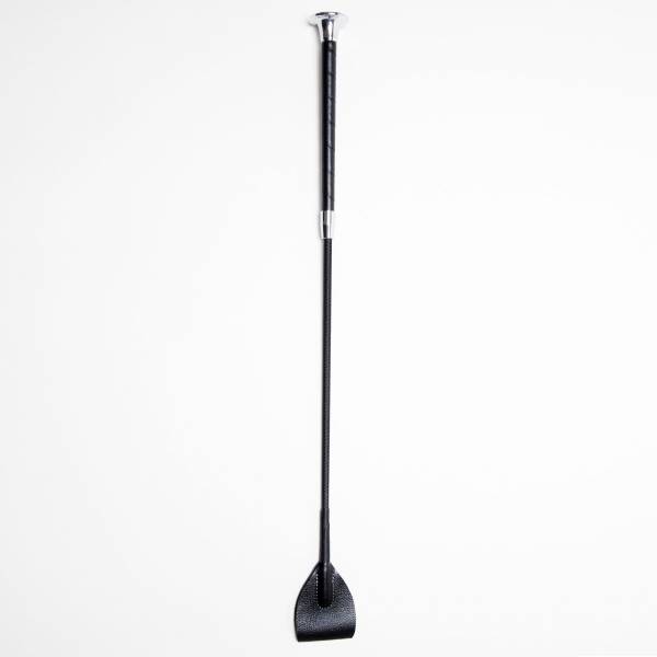 Cravache noire pour jeux SM