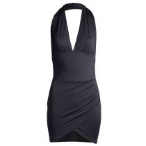 MINIKLEID MIT AUSSCHNITT