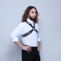 KREUZGESCHIRR MIT NÄGELN T.U