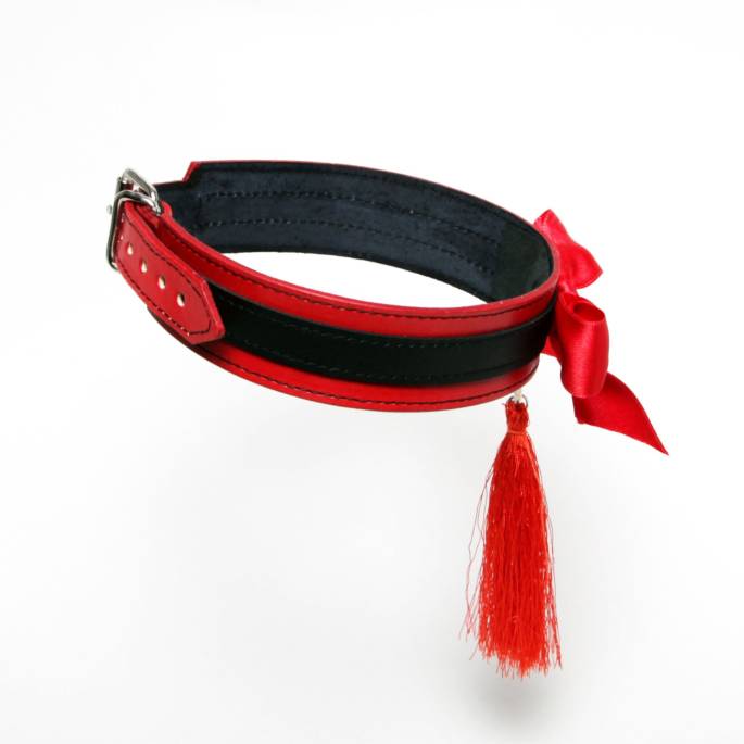 ROTE PAMPILLE HALSKETTE