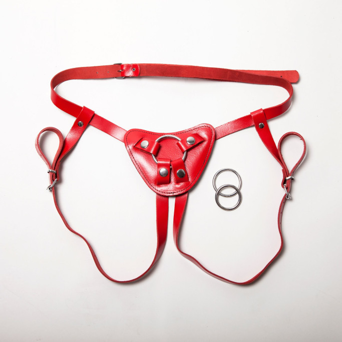 IMBRACATURA PER DILDO IN PELLE ROSSA