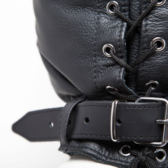 ISOLATIONSHAUBE AUS LEDER